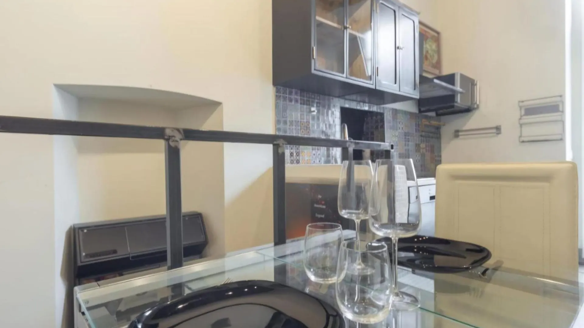 Eccelso Appartement Milaan 0*,  Italië